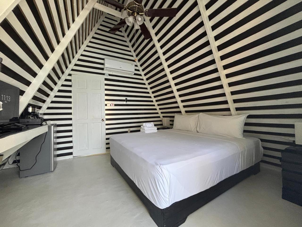 The Sea Cliff Hotel Resort & Spa Port Antonio Zewnętrze zdjęcie